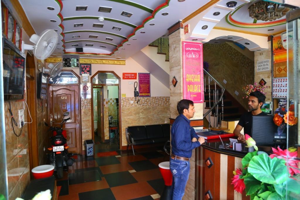 Hotel Ayesha Palace 델리 외부 사진
