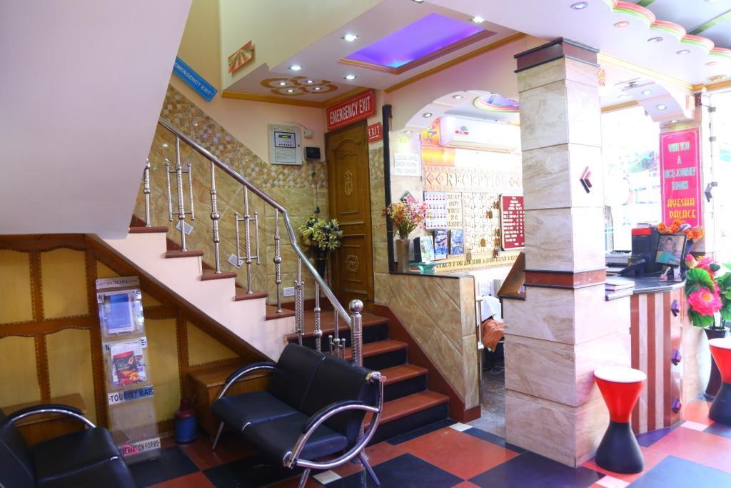 Hotel Ayesha Palace 델리 외부 사진