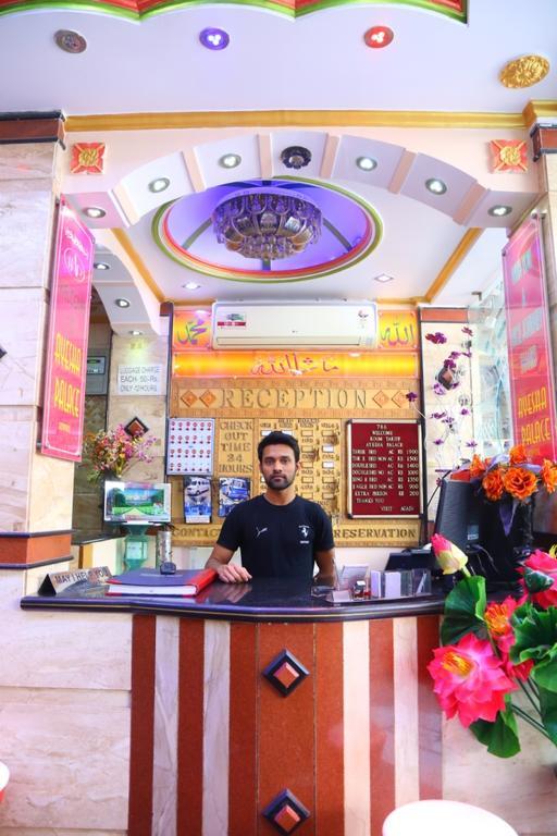Hotel Ayesha Palace 델리 외부 사진