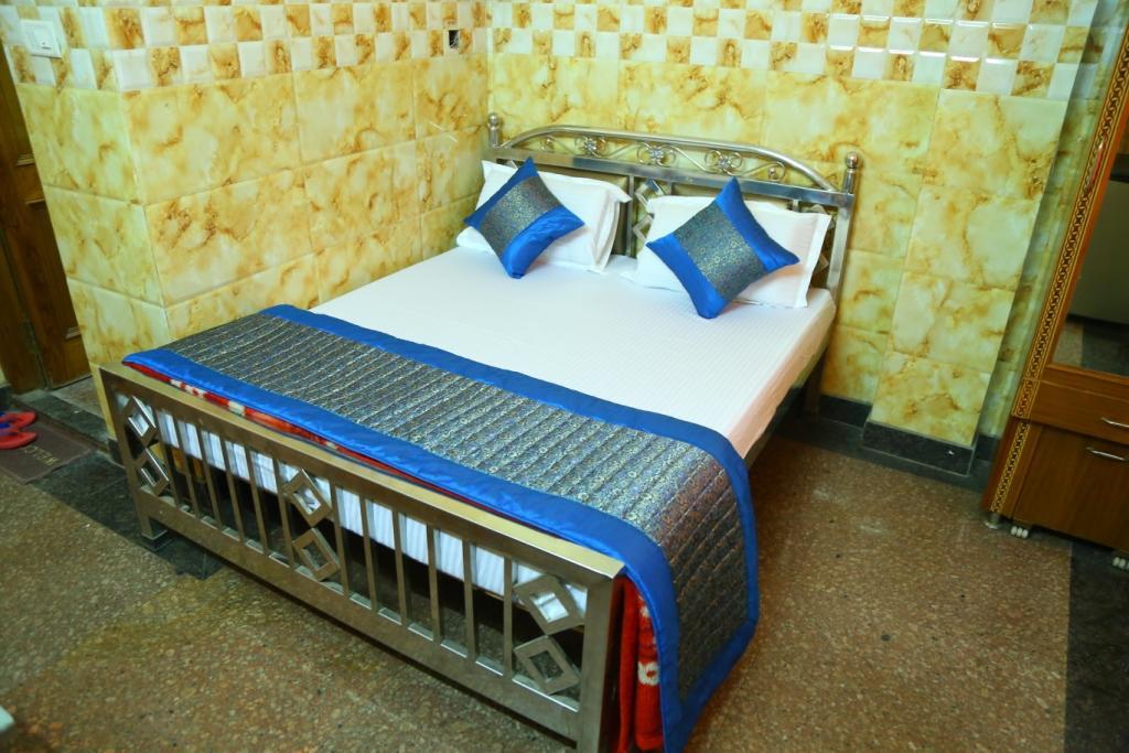 Hotel Ayesha Palace 델리 외부 사진